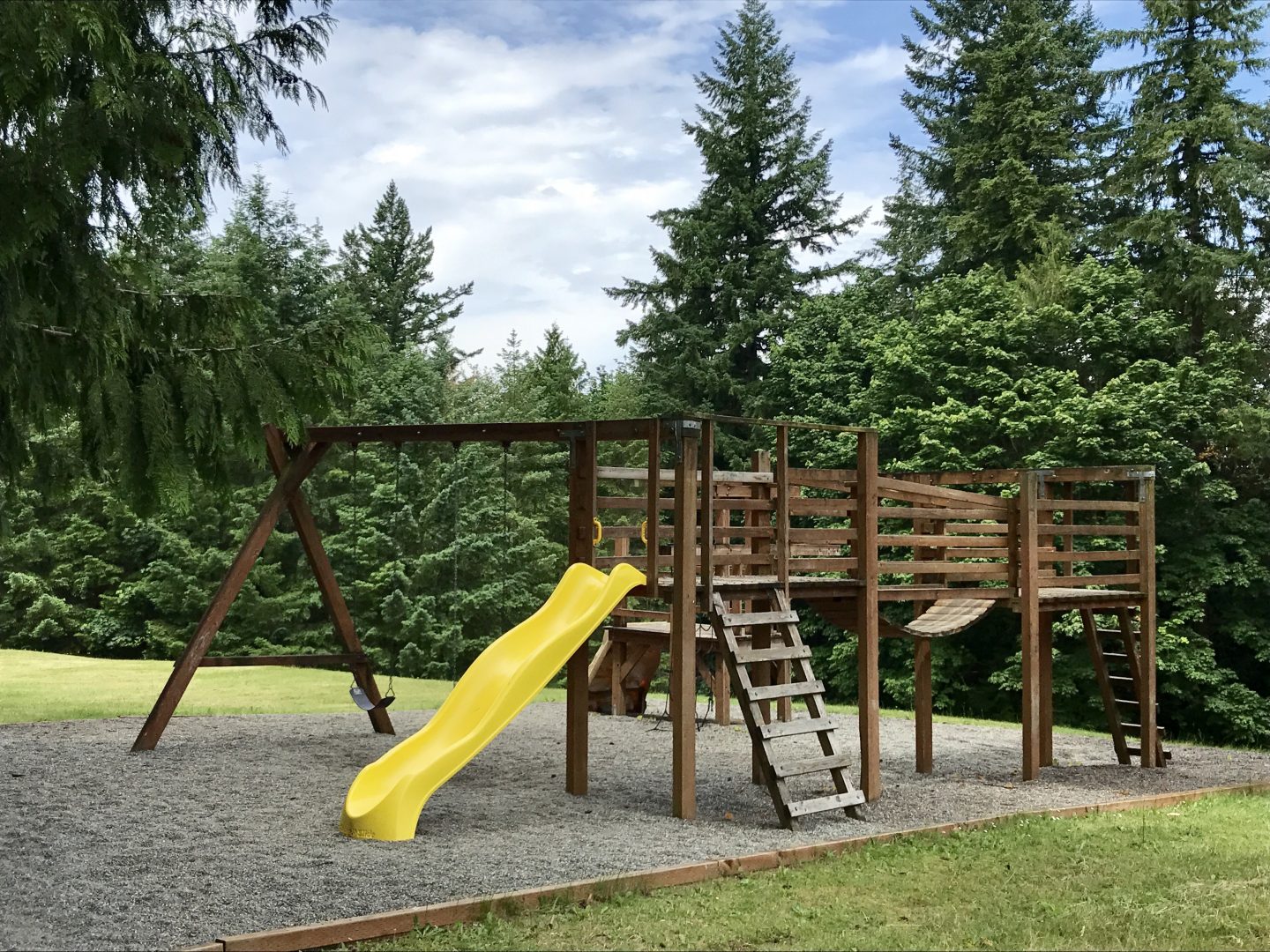 Our children always love finding a great playground wherever we stay. This one was large and in great condition. 